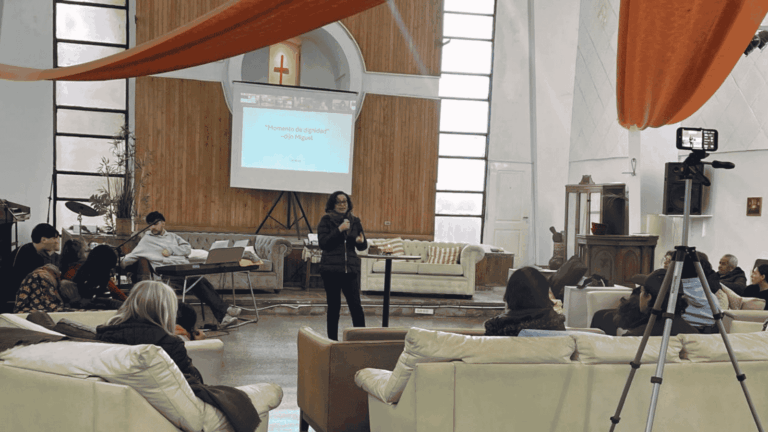 Servicio Dominical y visita de Carolina Garcia